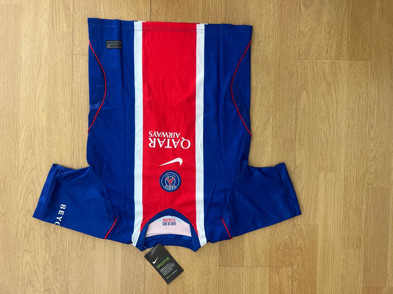 PSG Vitinha #17 2026-2027 — costas