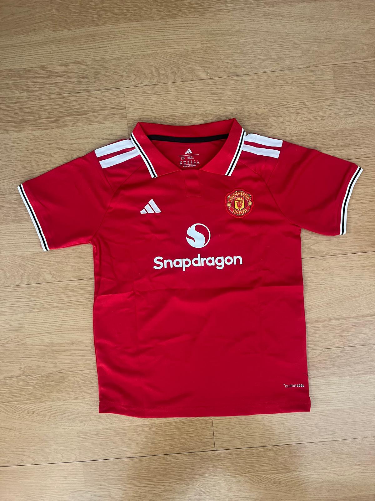 Man United B. Fernandes #8 2026-2027 — costas