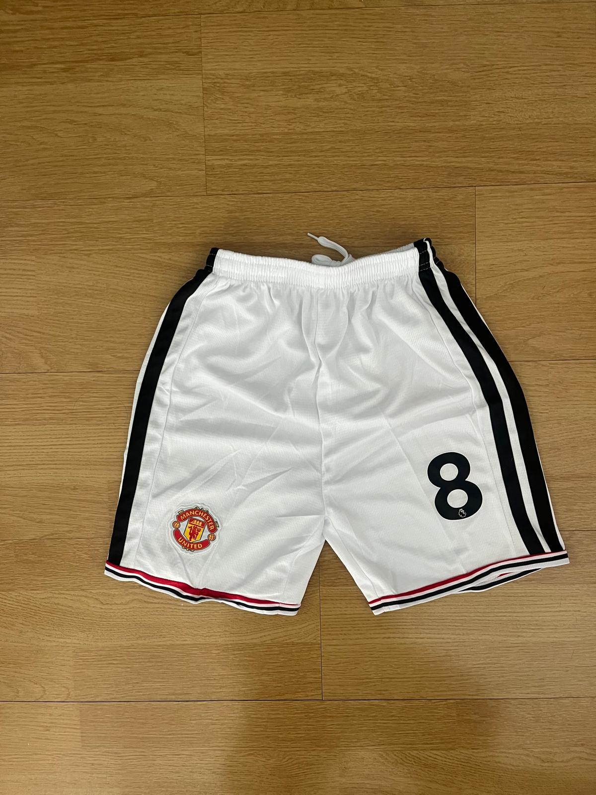 Man United B. Fernandes #8 2026-2027 — costas