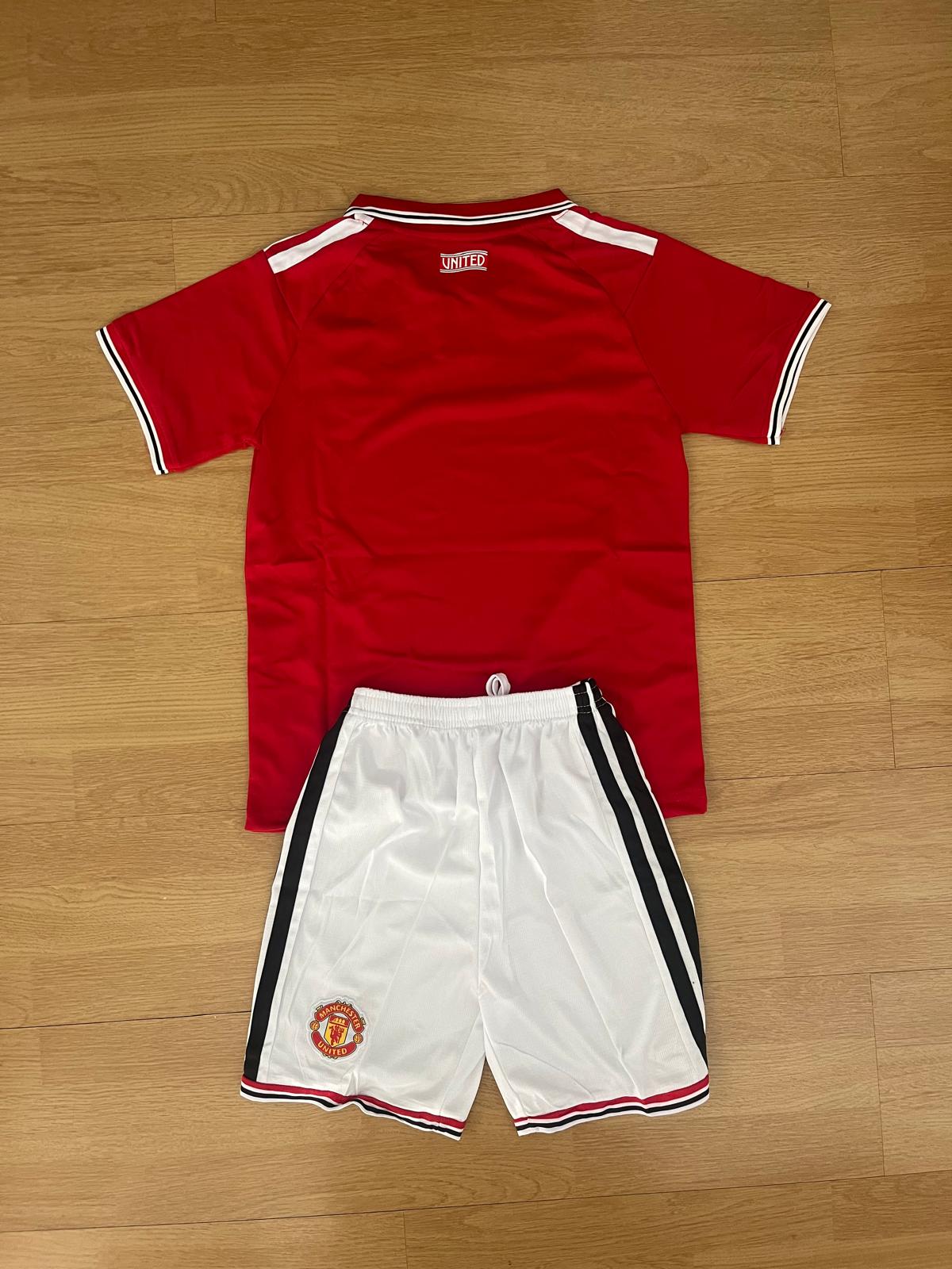 Manchester United 2026-2027 — costas