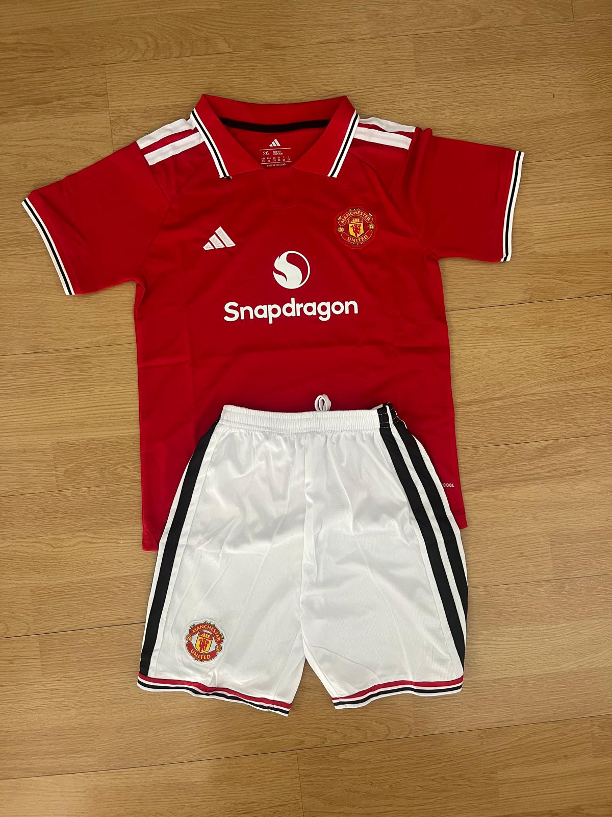 Manchester United 2026-2027 — frente